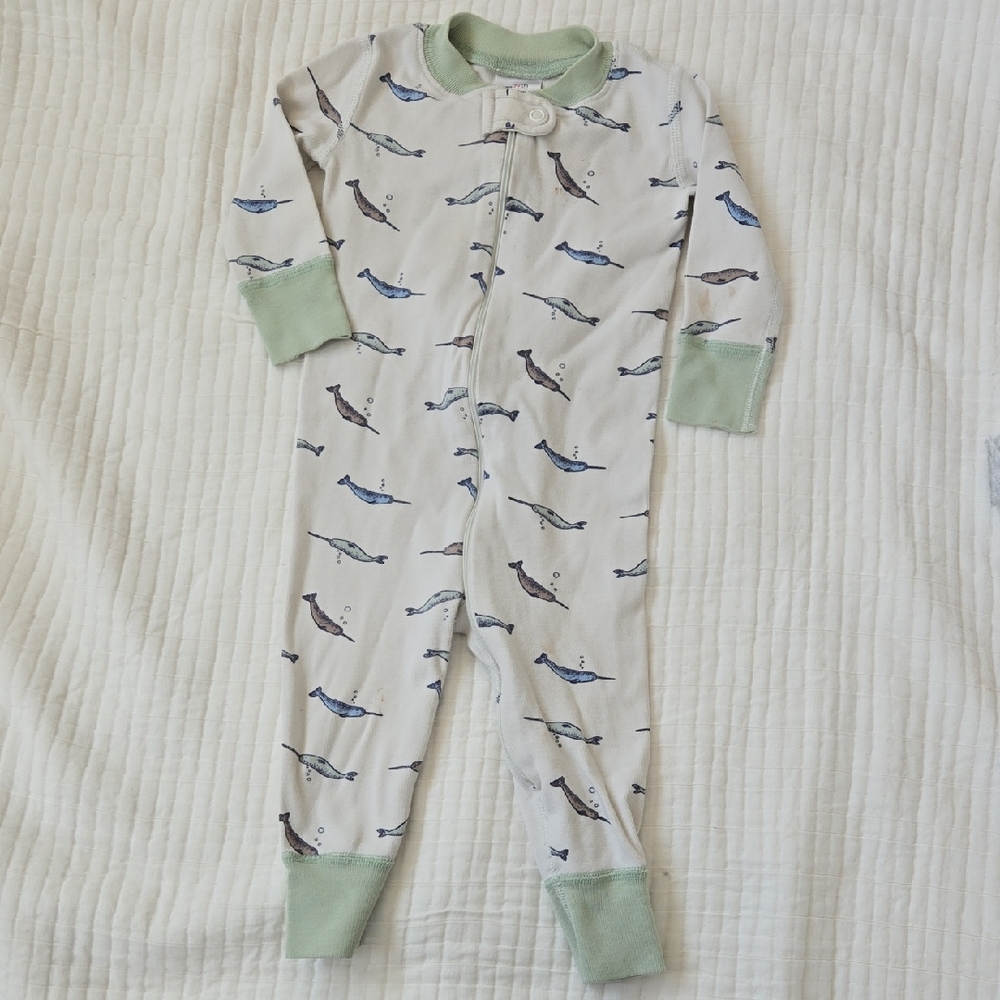 Hanna Andersson Whale Pattern Footie - Cream and Green